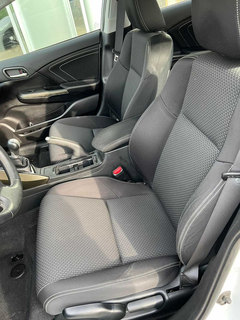 Honda Civic Tourer 1.6 Elegance 6MT