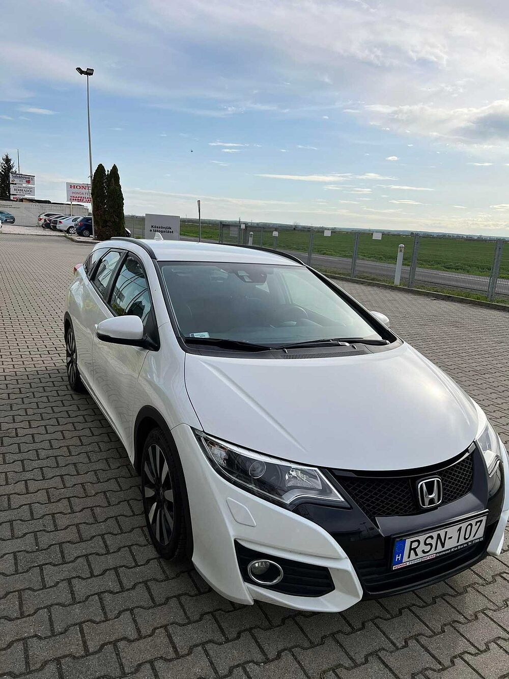 Honda Civic Tourer 1.6 Elegance 6MT