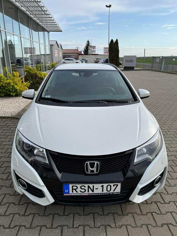 Honda Civic Tourer 1.6 Elegance 6MT