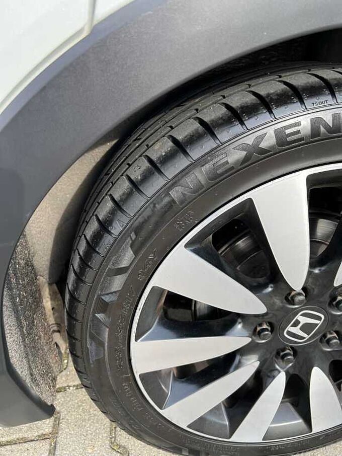 Honda Civic Tourer 1.6 Elegance 6MT